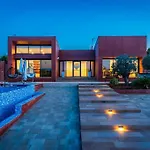 빌라 Modern Luxurious With Spa-adria 티스노