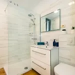 빌라 Modern Luxurious With Spa-adria 티스노