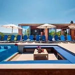 Modern Luxurious With Spa-adria 빌라 *