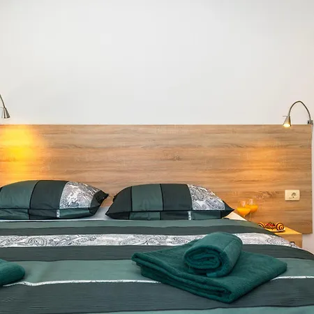 וילה Modern Luxurious With Spa-adria טיסנו