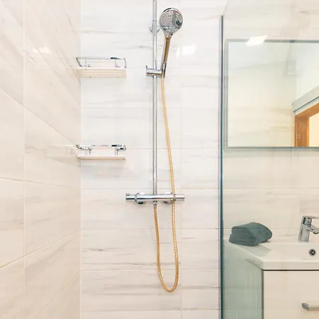 Modern Luxurious With Spa-adria וילה