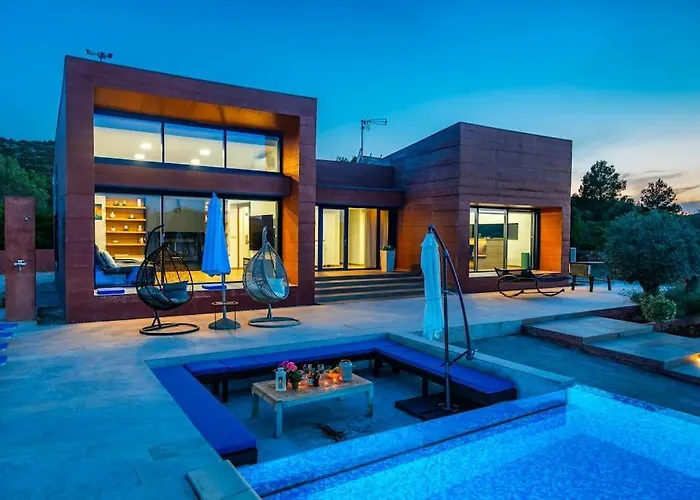 Modern Luxurious With Spa-adria * ティスノ