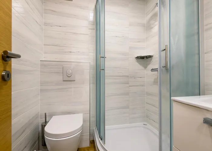 Modern Luxurious With Spa-adria * ティスノ