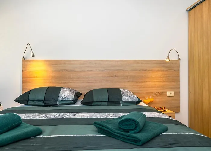 ヴィラ Modern Luxurious With Spa-adria ティスノ