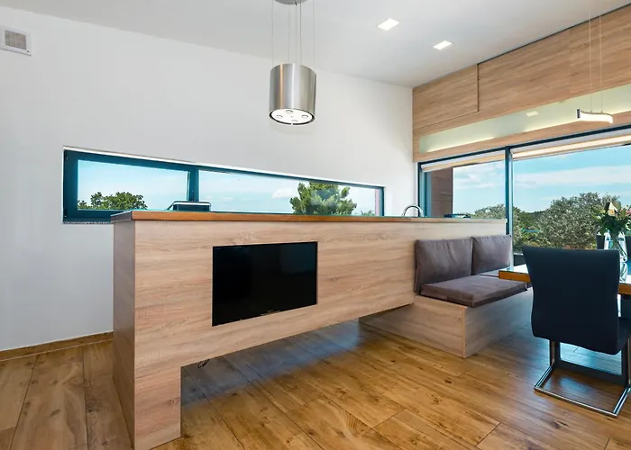 Modern Luxurious With Spa-adria ティスノ