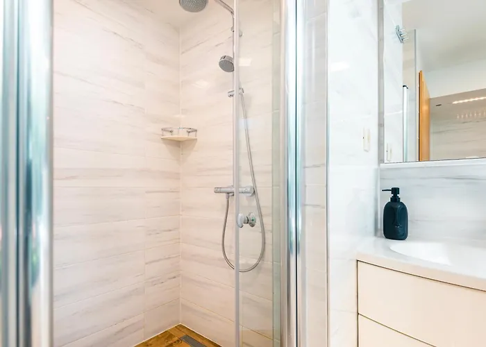 ヴィラ Modern Luxurious With Spa-adria