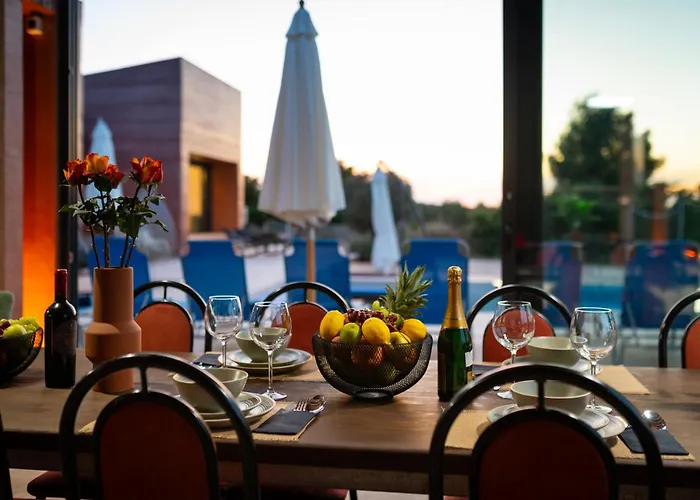 Modern Luxurious With Spa-adria ティスノ