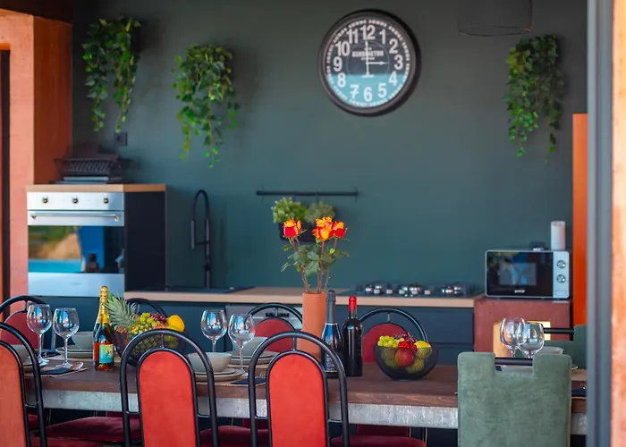 ヴィラ Modern Luxurious With Spa-adria