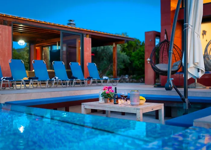 ヴィラ Modern Luxurious With Spa-adria *